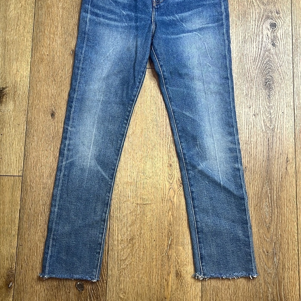 CQY Medium Wash High Rise Raw Hem Skinny Jeans Size 25 - Picture 5 of 9